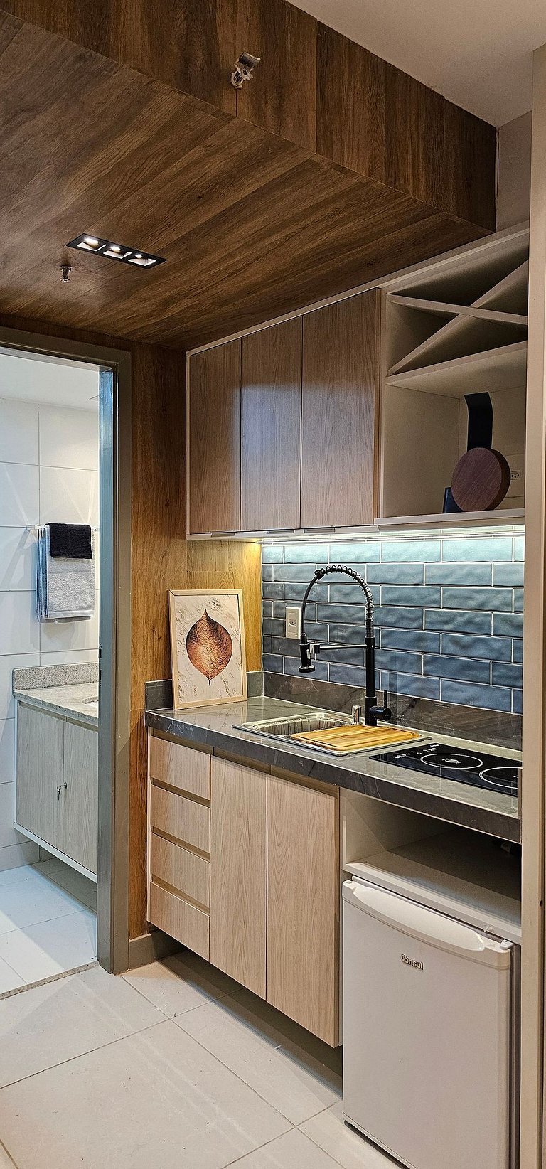 Option Blue King Kitch (621-A)