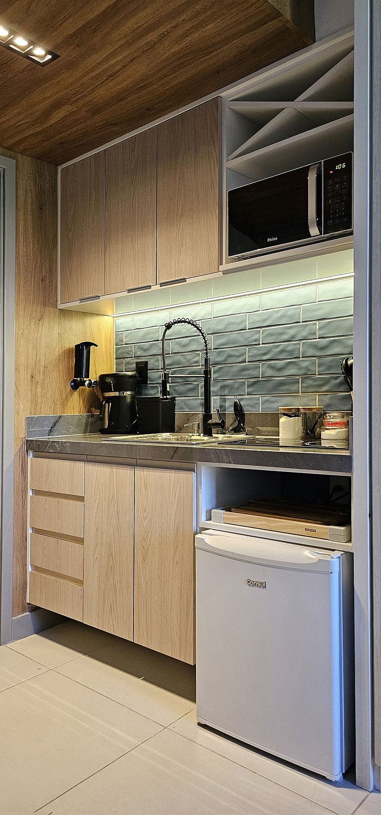 Option Blue King Kitch (621-A)